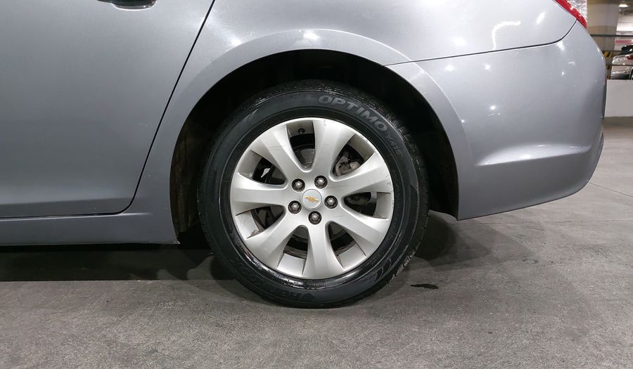 Chevrolet Cruze 1.8 LS A AT Sedan 2015