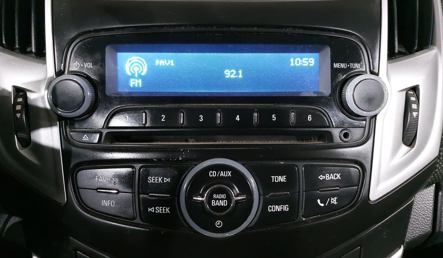 Chevrolet Cruze 1.8 LS A AT Sedan 2015