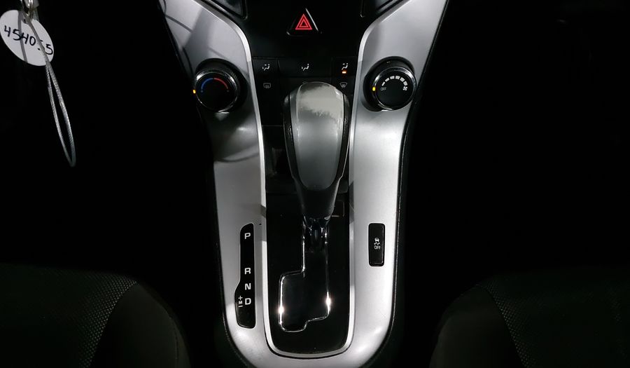 Chevrolet Cruze 1.8 LS A AT Sedan 2015