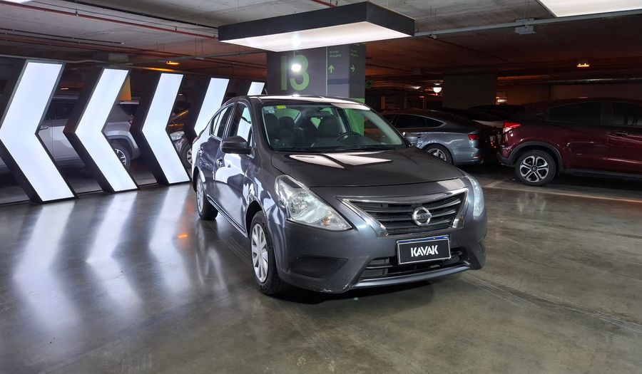 Nissan Versa 1.6 SENSE Sedan 2017