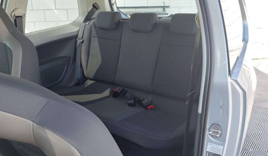 Volkswagen Up 1.0 HIGH UP Hatchback 2016