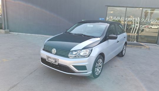 Volkswagen • Gol