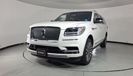 Lincoln • Navigator