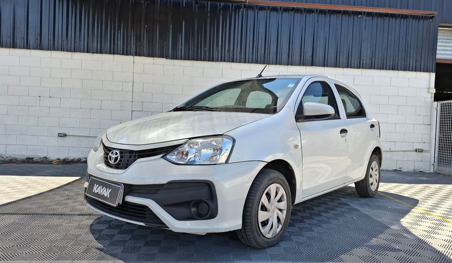 Toyota Etios 1.5 X Hatchback 2021