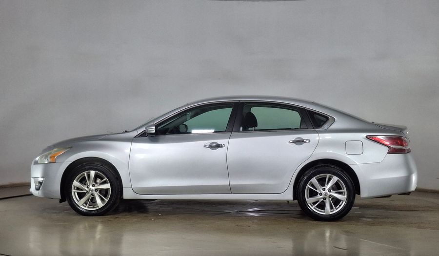 Nissan Altima 2.5 SENSE CVT Sedan 2014