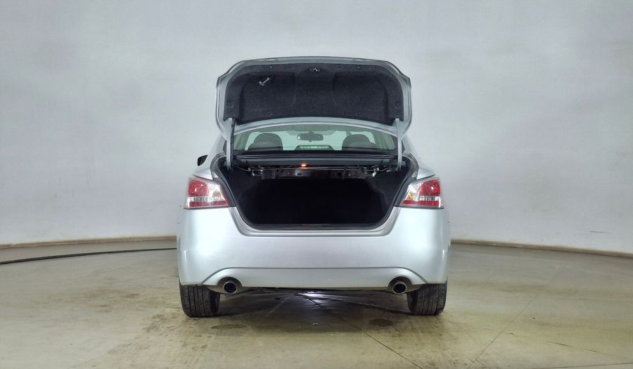 Nissan Altima 2.5 SENSE CVT Sedan 2014