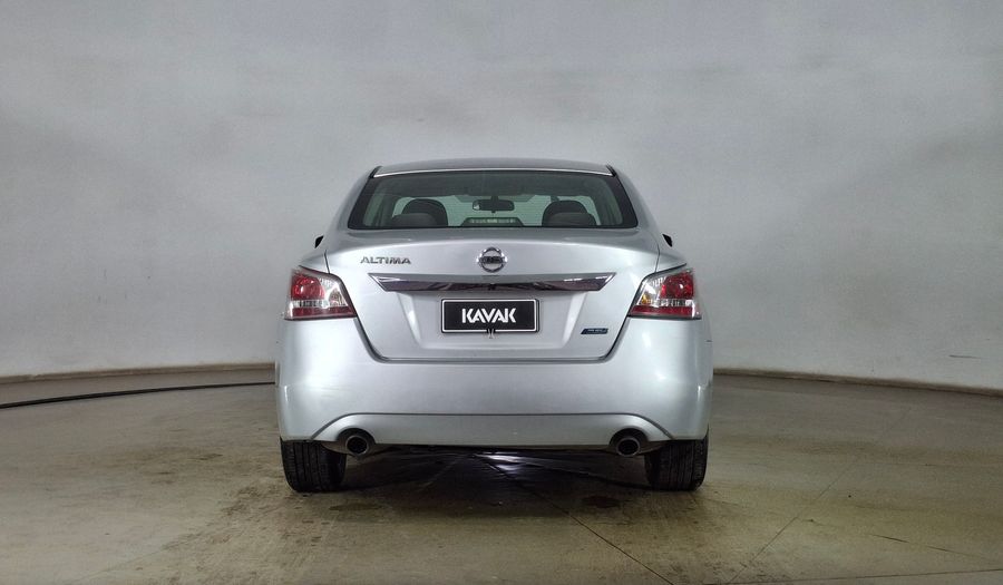 Nissan Altima 2.5 SENSE CVT Sedan 2014