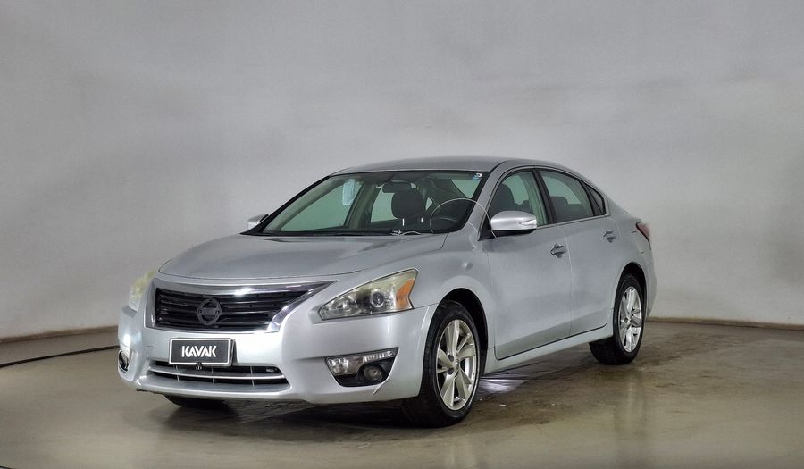 Nissan Altima 2.5 SENSE CVT Sedan 2014