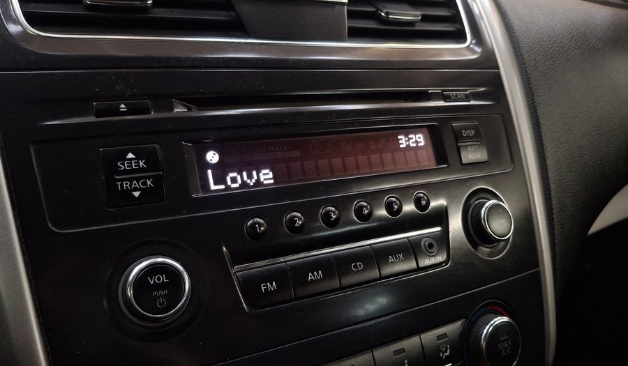 Nissan Altima 2.5 SENSE CVT Sedan 2014