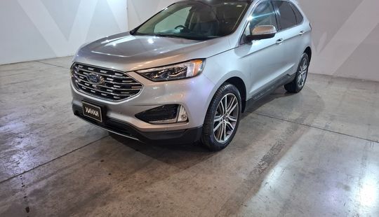 Ford • Edge