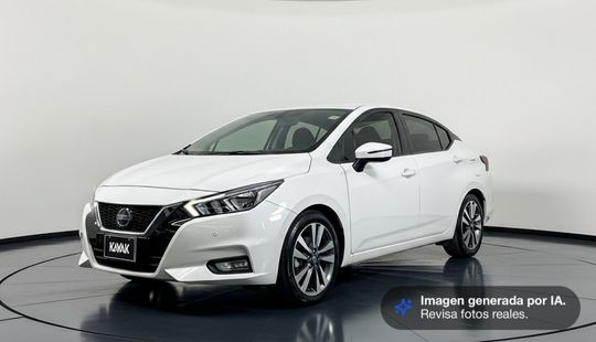 Nissan • Versa