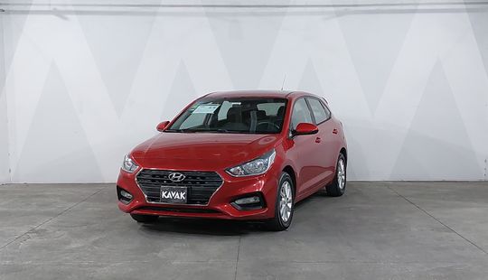 Hyundai • Accent