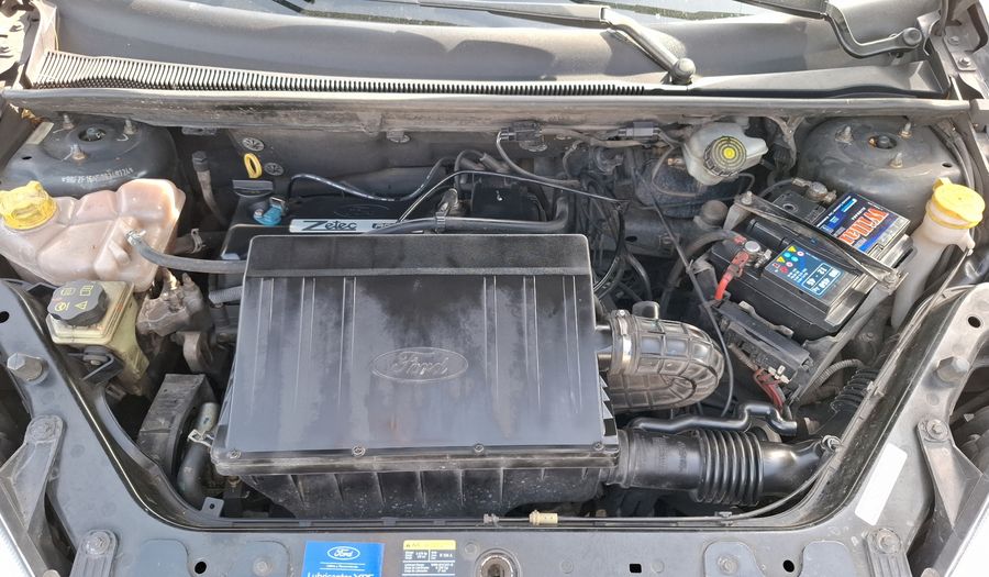 Ford Fiesta 1.6 AMBIENTE PLUS MP3 Hatchback 2009