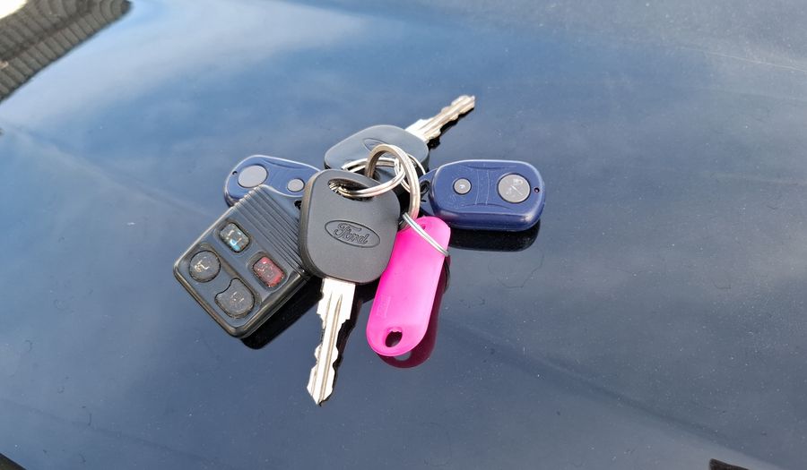 Ford Fiesta 1.6 AMBIENTE PLUS MP3 Hatchback 2009