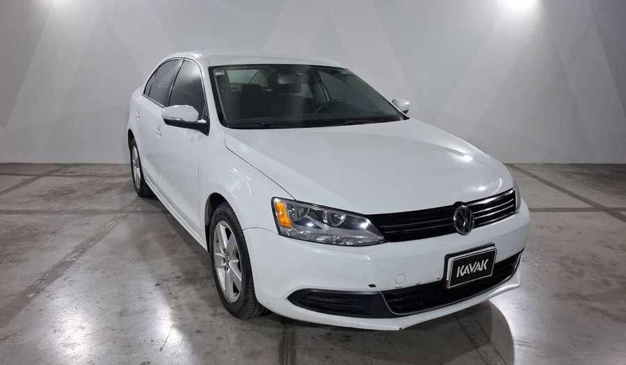 Volkswagen Jetta 2.5 STYLE ACTIVE TIPTRONIC Sedan 2014