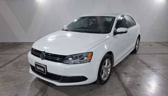 Volkswagen • Jetta