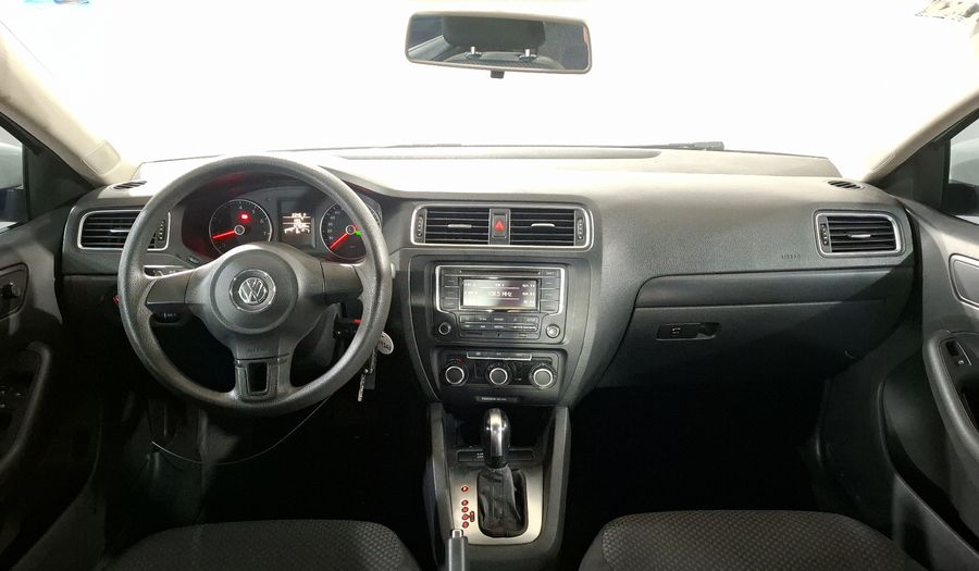 Volkswagen Jetta 2.5 STYLE ACTIVE TIPTRONIC Sedan 2014