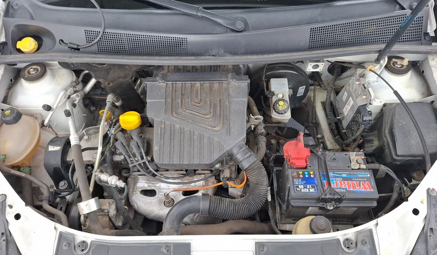 Renault Logan 1.6 AUTHENTIQUE Sedan 2016