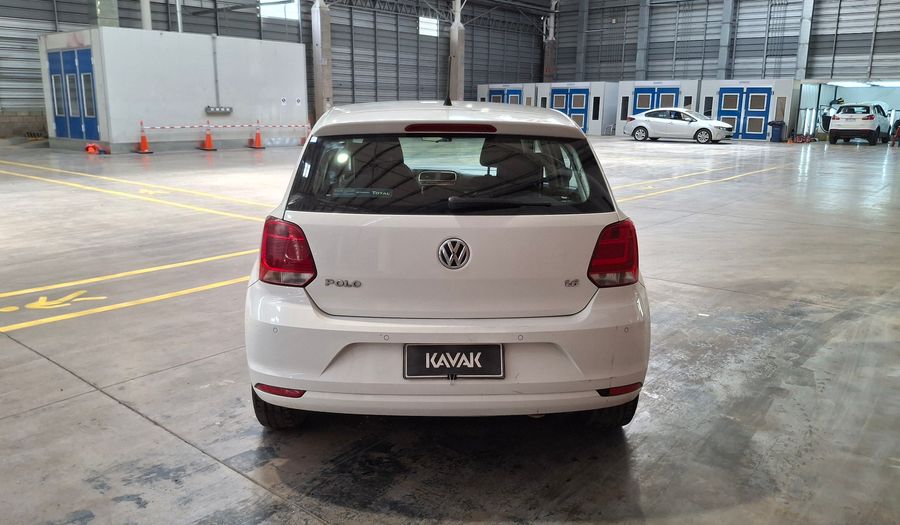 Volkswagen Polo 1.6 HIGHLINE Hatchback 2017