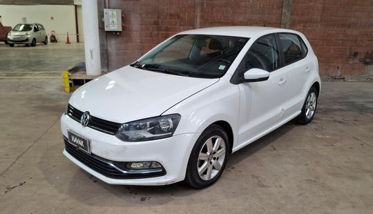 Volkswagen • Polo