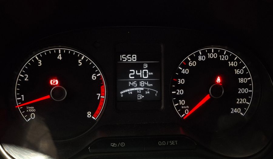 Volkswagen Polo 1.6 HIGHLINE Hatchback 2017