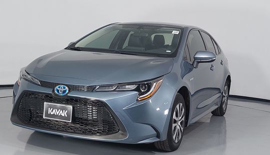 Toyota • Corolla