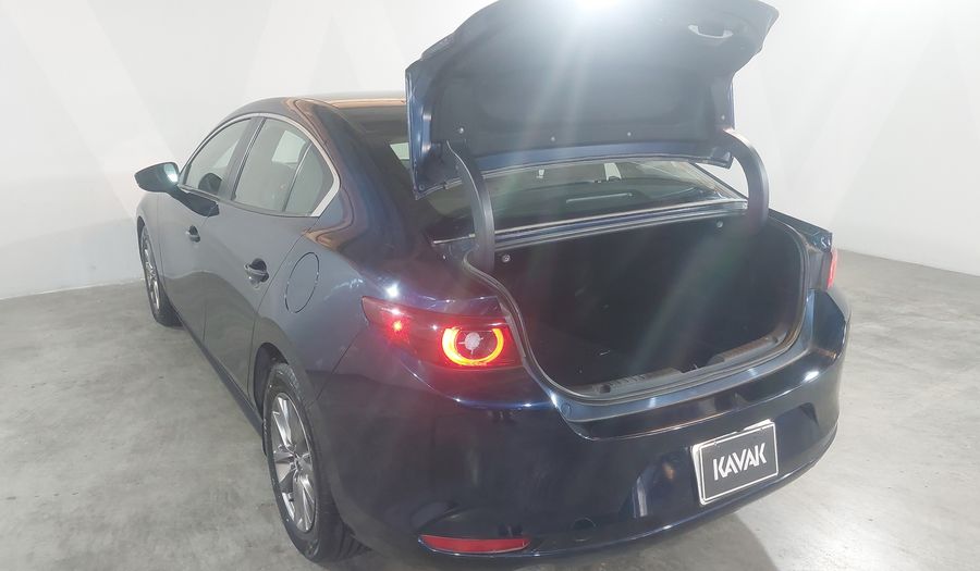 Mazda 3 2.5 I AUTO Sedan 2024