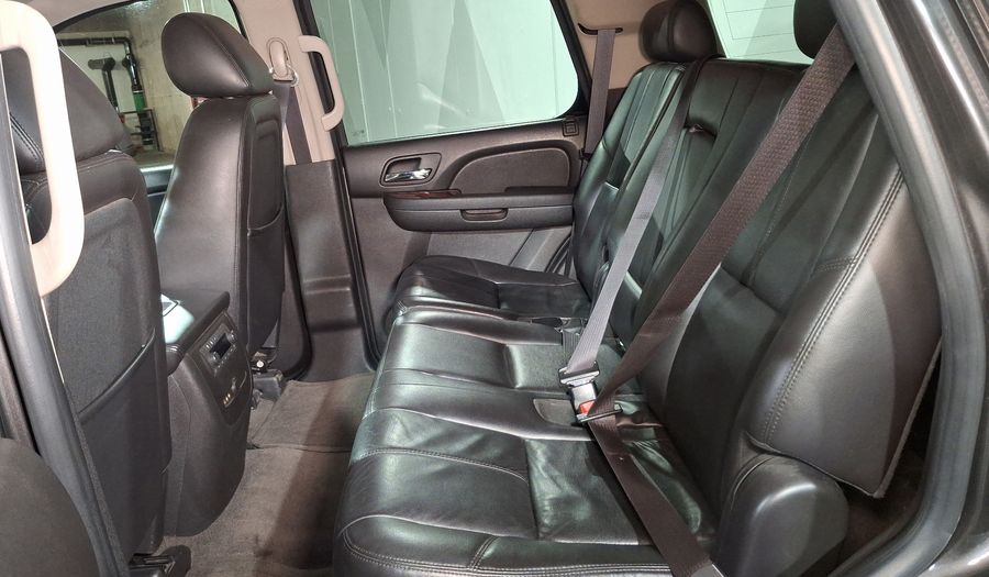 Chevrolet Tahoe 5.3 C PIEL DVD Suv 2010