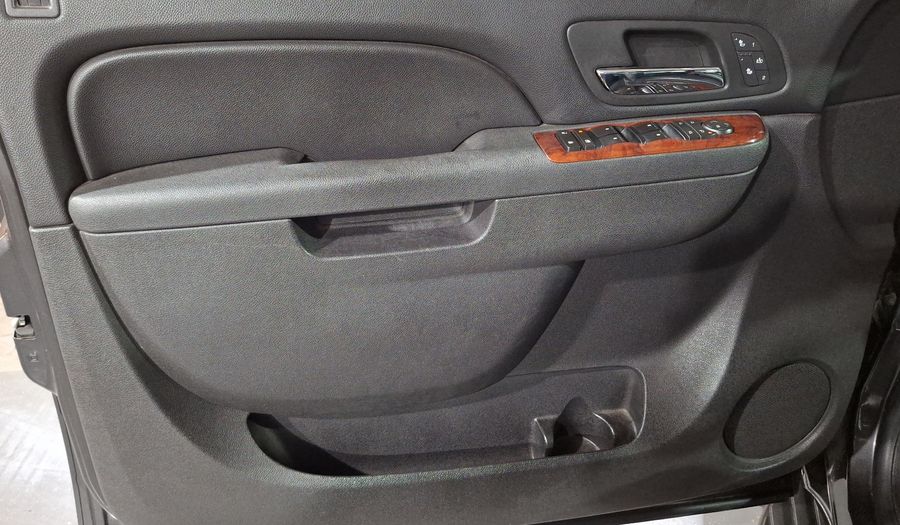 Chevrolet Tahoe 5.3 C PIEL DVD Suv 2010