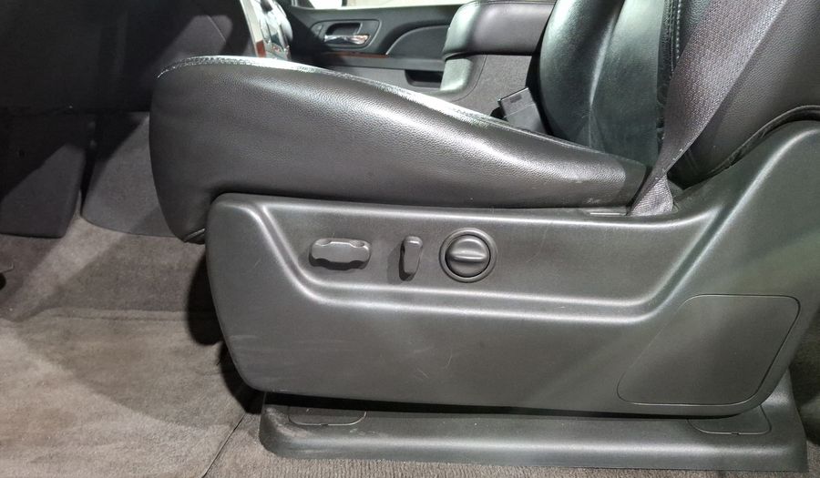 Chevrolet Tahoe 5.3 C PIEL DVD Suv 2010