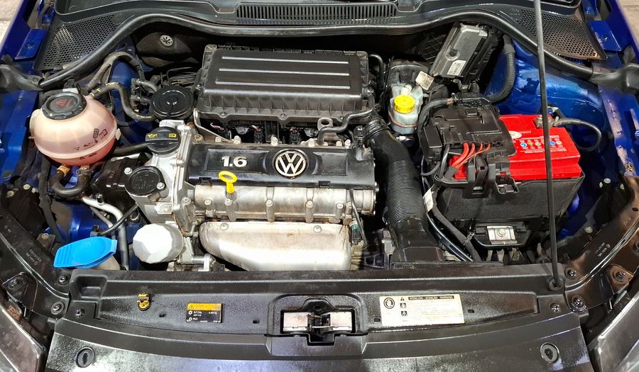 Volkswagen Polo 1.6 COMFORTLINE PLUS AUTO Hatchback 2020
