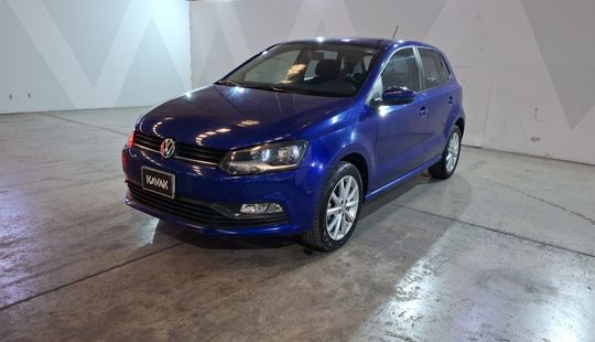 Volkswagen • Polo