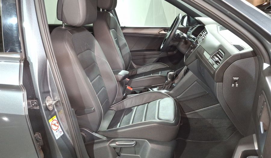 Volkswagen Tiguan 1.4 R-LINE DCT Suv 2023