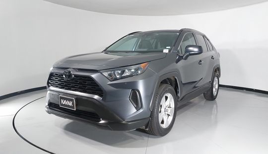 Toyota • RAV4