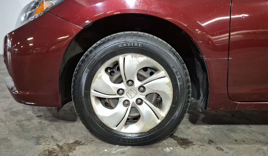 Honda Civic 1.8 LX AT 4DRS Sedan 2013