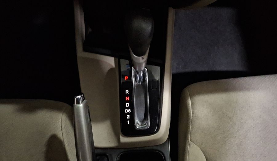 Honda Civic 1.8 LX AT 4DRS Sedan 2013