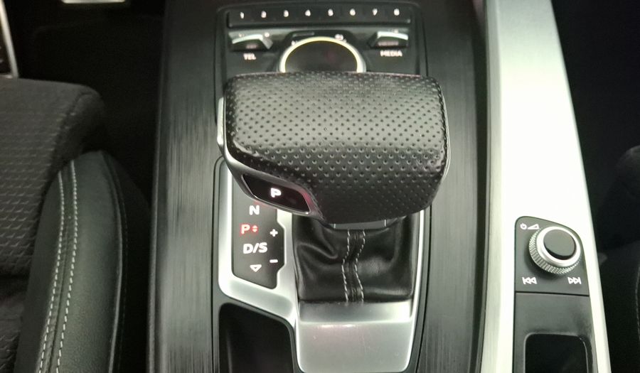 Audi A4 2.0 TFSI S LINE S-TRONIC Sedan 2017