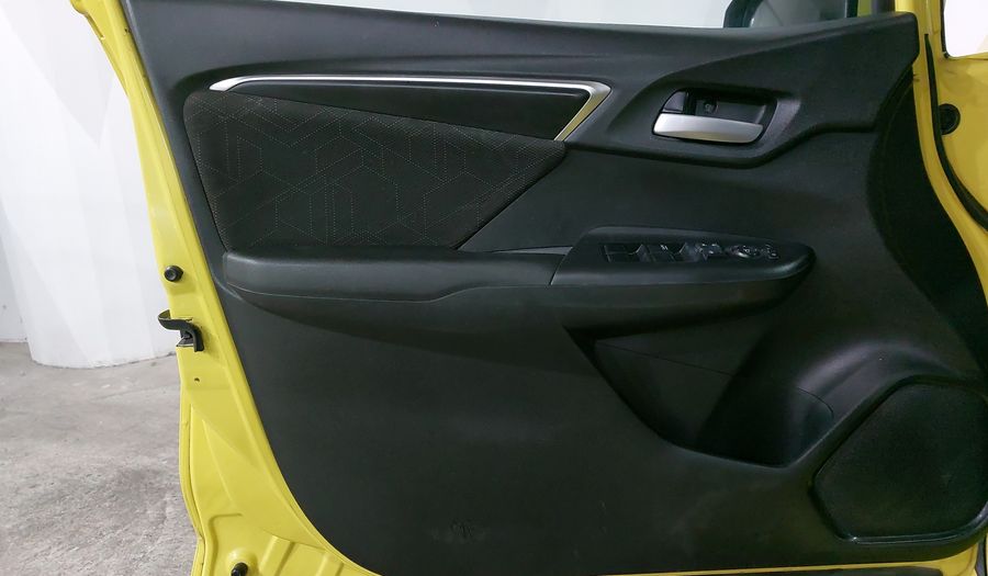 Honda Fit 1.5 HIT CVT Hatchback 2015