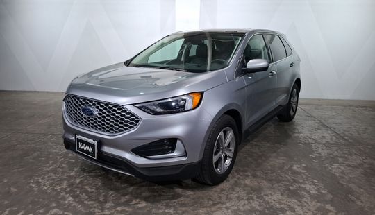 Ford • Edge