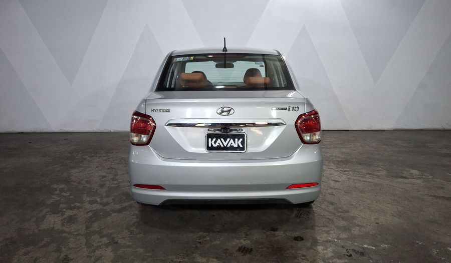 Hyundai Grand I10 1.2 GLS AT Sedan 2016