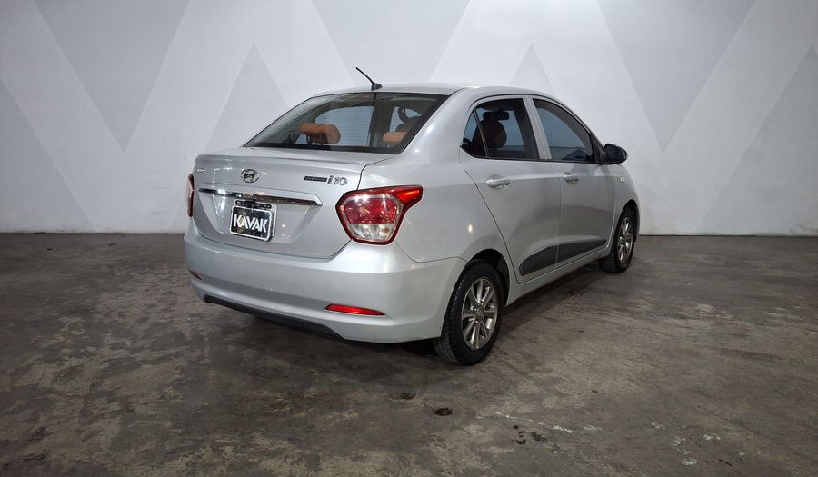 Hyundai Grand I10 1.2 GLS AT Sedan 2016