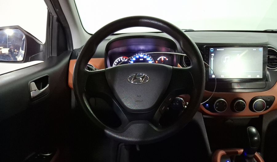 Hyundai Grand I10 1.2 GLS AT Sedan 2016