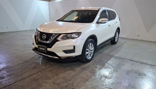 2018 • 105,279 km • Automático