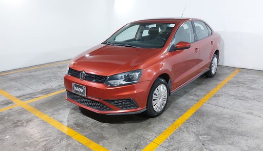 Volkswagen • Vento