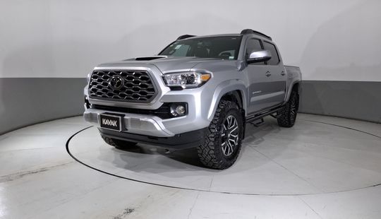 Toyota • Tacoma