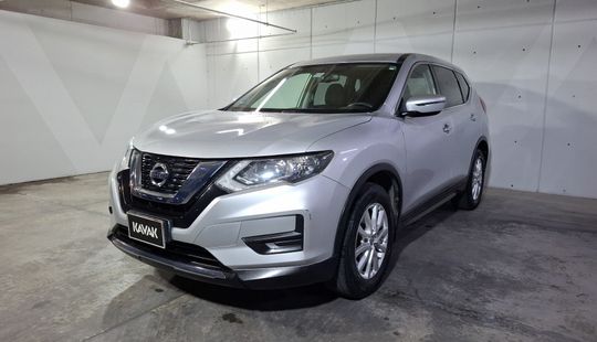 Nissan • X-Trail