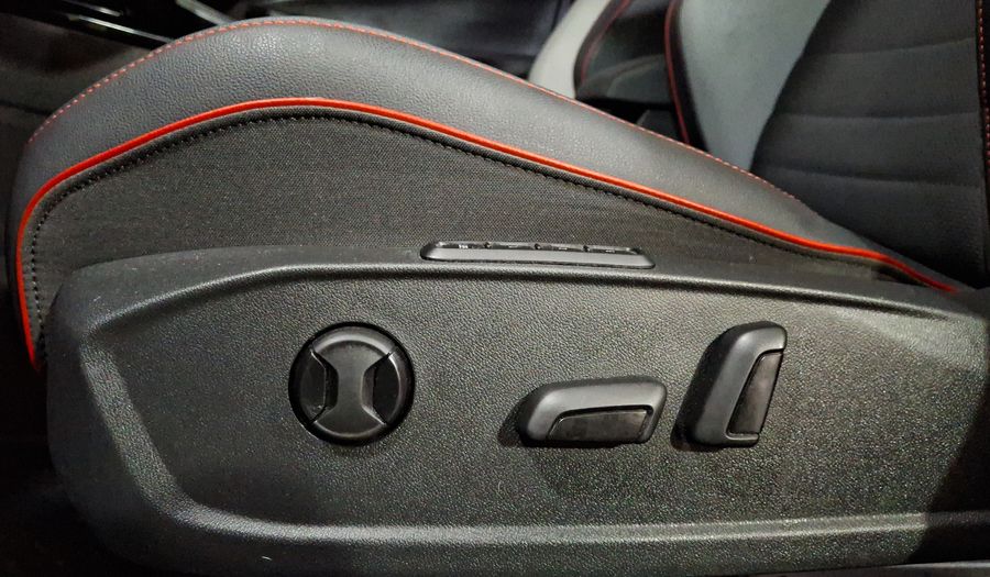 Volkswagen Golf 2.0 TSI GTI AUTO Hatchback 2024