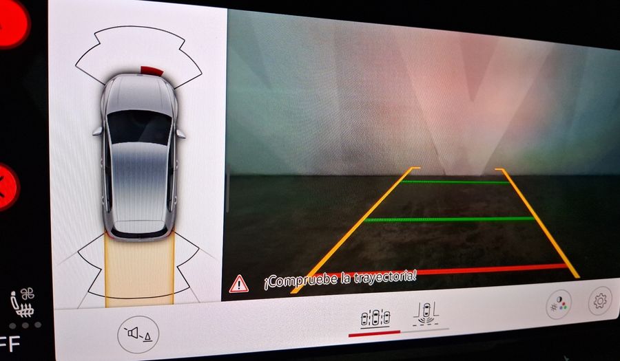 Volkswagen Golf 2.0 TSI GTI AUTO Hatchback 2024