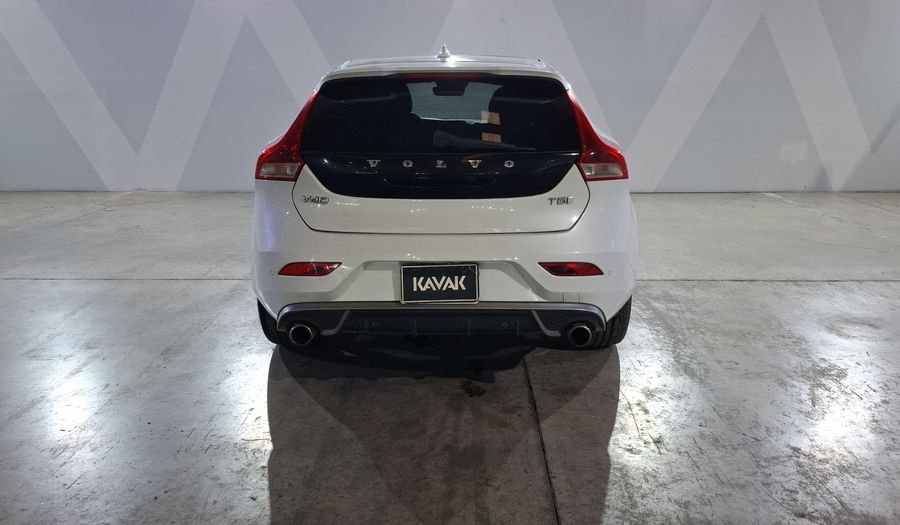 Volvo V40 2.0 R-DESIGN T5 Hatchback 2017