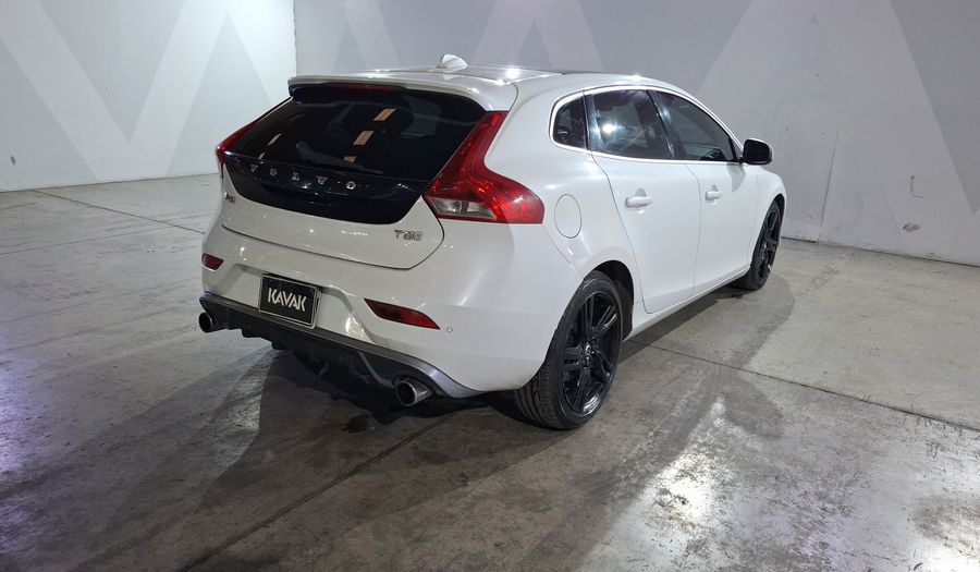 Volvo V40 2.0 R-DESIGN T5 Hatchback 2017